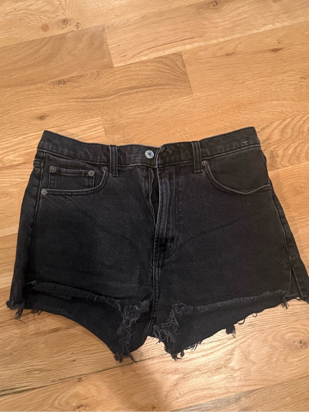 Abercrombie & Fitch High-Rise Denim